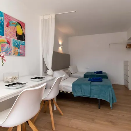 Daire Santa Maria 106 - *